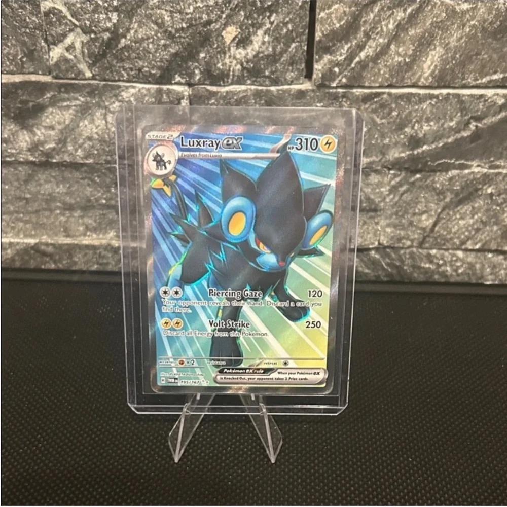 Pokemon Luxray EX Trading Card - Blue, Black, Yellow